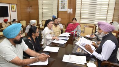 Photo of हरपाल सिंह चीमा ने कर्मचारियों की समस्याओं के समाधान के लिए की 15 यूनियनों से बैठक
