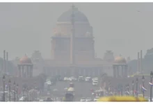 Photo of दिल्ली में ठंड बढ़ने के साथ हवा और खराब, आनंद विहार में AQI 350 पार