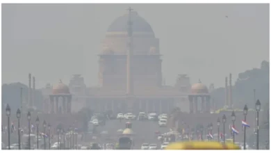Photo of दिल्ली में ठंड बढ़ने के साथ हवा और खराब, आनंद विहार में AQI 350 पार