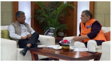 Photo of NHAI के चेयरमैन ने कैबिनेट मंत्री संजीव अरोड़ा को आदमपुर हवाई अड्डे के लिए बेहतर सड़कीय संपर्क का दिया भरोसा