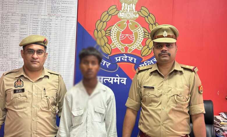 Noida Police Rescues Blind Child