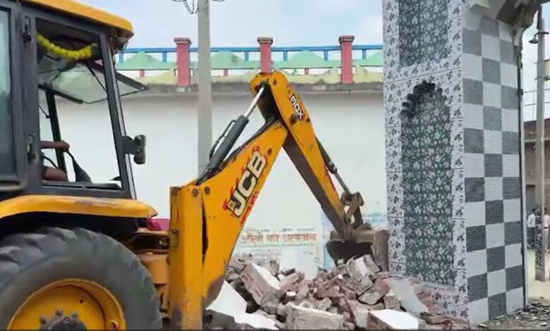 Sambhal mosque bulldozer Action