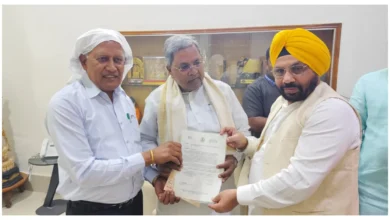 Photo of श्री गुरु तेग बहादर जी के 350वें शहीदी समारोहों में शामिल होने के लिए पंजाब के मंत्रियों ने कर्नाटक के सीएम सिद्धारमैया को दिया निमंत्रण