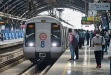 Photo of दिल्ली मेट्रो ने यात्रियों को दी राहत, त्योहारों के बाद सुबह जल्दी चलेगी पहली मेट्रो, बढ़ेंगे फेरे