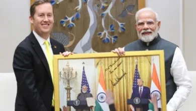Photo of अमेरिकी राजदूत सर्जियो गोर ने पीएम मोदी से की मुलाकात, कहा- ‘राष्ट्रपति ट्रंप आपको अपना बहुत अच्छा दोस्त मानते हैं’