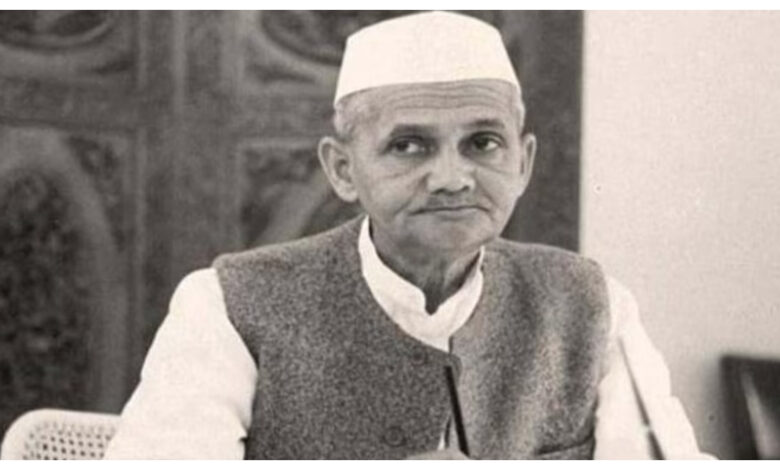 Lal Bahadur Shastri :