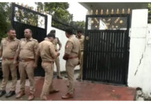 Photo of सपा नेताओं के बरेली प्रवेश पर पाबंदी, माता प्रसाद पांडेय को लखनऊ में रोका गया