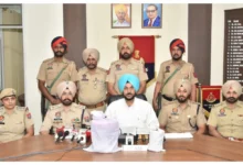 Photo of अमृतसर में पाकिस्तान-समर्थित दो ड्रग मॉड्यूल का पर्दाफाश, 2.8 किलो आईसीई के साथ दो आरोपी गिरफ्तार