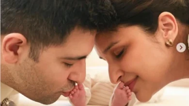 Photo of परिणीति चोपड़ा और राघव चड्ढा ने बेटे की दिखाई पहली झलक, रखा प्यारा सा नाम
