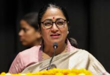 Photo of दिल्ली में 25 नवंबर को पब्लिक हॉलिडे, CM रेखा गुप्ता ने किया ऐलान