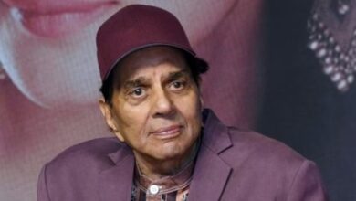 Photo of Dharmendra Passes Away : अभिनेता धर्मेंद्र का निधन, 89 साल की उम्र में ली आखिरी सांस
