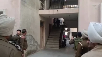 Photo of गुरदासपुर में पूर्व फौजी ने AK-47 से पत्नी और सास की हत्या के बाद खुद की जान ली