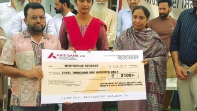 Photo of महिला सशक्तिकरण की नई पहल: डॉ. बलजीत कौर ने मलोट से राज्यस्तरीय मेगा जागरूकता शिविर श्रृंखला की शुरुआत की