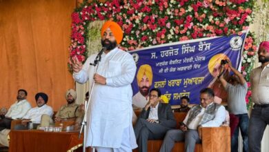 Photo of मिशन चढ़दी कला के तहत बाढ़ पीड़ितों को पंजाब सरकार की राहत राशि का व्यापक वितरण जारी
