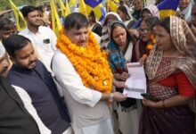 Photo of उत्तर प्रदेश में ‘रोजगार दो–सामाजिक न्याय दो’ पदयात्रा का जुनून…सुल्तानपुर की मिट्टी ने संजय सिंह का जोश और बढ़ाया