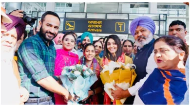 Photo of पंजाब सरकार ने विश्व विजेता खिलाड़ियों अमनजोत कौर और हरलीन देओल का किया भव्य स्वागत