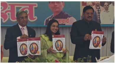 Photo of मुख्य न्यायाधीश बी.आर. गवई ने कौशाम्बी में किया कार्यक्रम में शिरकत, गरीब बच्चों की शिक्षा पहल की खुले दिल से प्रशंसा की