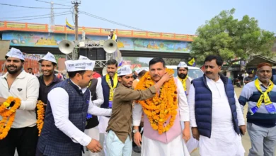 Photo of ‘रोज़गार दो सामाजिक न्याय दो’ पदयात्रा के नौवें दिन उमड़ा जनसैलाब, संजय सिंह का फूल मालाओं से हुआ स्वागत
