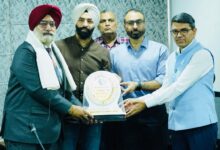 Photo of डीआईपीआर ने अतिरिक्त निदेशक हरजीत ग्रेवाल और उप निदेशक हरदीप सिंह को दी भावभीनी विदाई