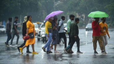 Photo of चक्रवाती तूफान ‘मोंथा’ का असर : यूपी में बदला मौसम का मिजाज, कुछ इलाकों में हल्की बारिश के आसार, तापमान में फिर आएगा उतार-चढ़ाव