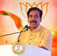 Photo of श्रम कानूनों में बड़े सुधार, न्यूनतम वेतन, सामाजिक सुरक्षा और ईज ऑफ डूइंग बिजनेस को बढ़ावा