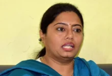 Photo of “सरकार का जुमला और लोकतंत्र पर हमला” कहते हुए पल्लवी पटेल ने SIR फॉर्म भरने से किया इनकार