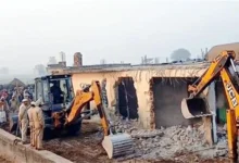Photo of बमियाल में नशा तस्कर का अवैध मकान ध्वस्त, प्रशासन ने की बड़ी कार्रवाई