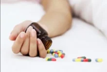 Photo of नहीं कर पाई पति से गद्दारी, पति की हत्या का दबाव बना रहे प्रेमी से परेशान पत्नी ने की आत्महत्या