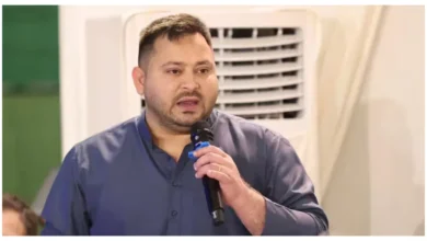 Photo of तेजस्वी यादव हुए भावुक, RJD बैठक में कहा-“सबको निकाल देंगे तो बचेगा कौन?”