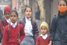 Photo of मेरठ में कड़ाके की ठंड और कोहरे के कारण स्कूल बंद, 29 दिसंबर से खुलेंगे