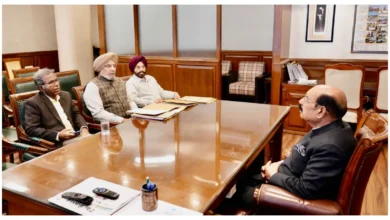 Photo of पंजाब सरकार पूर्व सैनिकों के कल्याण पर ध्यान, मंत्री भगत ने लंबित मामलों का प्राथमिक निपटारा सुनिश्चित किया