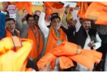 Photo of कृषि मंत्री रामकृपाल यादव दानापुर में गमछा लहराते हुए पवन सिंह के गाने पर झूमे