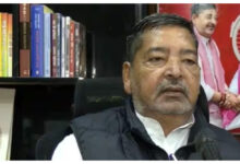 Photo of सपा सांसद वीरेंद्र सिंह ने बीजेपी पर साधा निशाना : प्रदूषण, चुनाव और ग्रामीण रोजगार पर उठाए सवाल