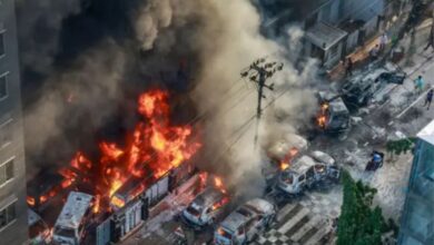 Photo of Bangladesh Violence : बांग्लादेश में हिंसा चरम पर, NCP नेता को घर में घुसकर मारी गोली, हालत गंभीर