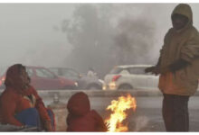 Photo of पहाड़ों पर बर्फबारी, मैदानी इलाकों में कोहरा! दिल्ली-NCR का मौसम