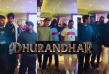 Photo of IND vs SA : भारतीय टीम मैच से पहले रिलैक्स, कोच गौतम गंभीर समेत सभी खिलाड़ियों ने देखी धुरंधर