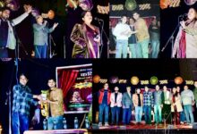 Photo of लेज़र पार्क सोसायटी में भव्य कवि सम्मेलन, चेतन चर्चित और अन्य कवियों ने बांधा श्रोताओं का मन