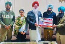 Photo of साइकिलिंग के द्वारा 1,50,000 KM का सफर पूरा करने पर स्पीकर ने गुरप्रीत सिंह कमों को दी बधाई