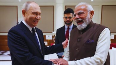 Photo of Putin in India : राष्ट्रपति पुतिन को गार्ड ऑफ ऑनर, 21 तोपों की सलामी, राष्ट्रपिता महात्मा गांधी को श्रद्धांजलि