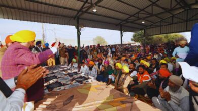 Photo of मुख्यमंत्री भगवंत मान ने अपने पैतृक गांव सतोज में ग्रामीणों से की मुलाकात, जानिए क्या कहा
