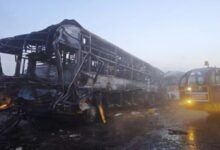 Photo of यमुना एक्सप्रेस-वे पर भीषण सड़क हादसा, 10 लोग जिंदा जले , 80 की हालत गंभीर