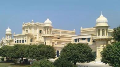 Photo of नदवा दारुल उलूम कॉलेज : प्रिंसिपल समेत 4 के खिलाफ FIR, हॉस्टल में फिलीपींस नागरिक ठहराने का आरोप