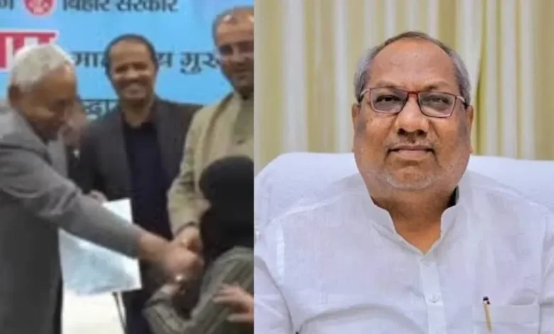 Minister Sanjay Nishad :