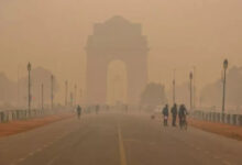 Photo of दिल्ली में कड़ाके की ठंड की दस्तक, अगले दो दिन घना कोहरा करेगा परेशान, जानिए कैसा रहेगा प्रदूषण का हाल