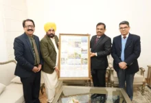 Photo of मुख्यमंत्री भगवंत सिंह मान द्वारा पंजाब सरकार की वर्ष 2026 की डायरी और कैलेंडर जारी