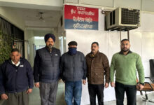 Photo of 2000 रुपये रिश्वत लेते क्लर्क को विजिलेंस ब्यूरो ने किया काबू