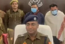 Photo of आजमगढ़ में अंतरराष्ट्रीय साइबर ठगी गिरोह गिरफ्तार, लाखों रुपये और लग्जरी सामान बरामद