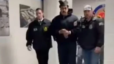 Photo of हाथों में हथकड़ी, चेहरे पर तनाव… अमेरिका की गिरफ्त में मादुरो, न्यूयॉर्क से सामने आई तस्वीरें