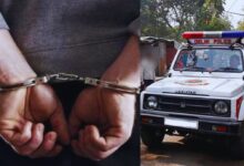 Photo of दिल्ली पुलिस की बड़ी कार्रवाई, SIR से पहले 20 बांग्लादेशियों को पकड़ा