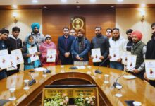 Photo of Punjab News : नव-नियुक्त उम्मीदवारों को सौपें नियुक्ति पत्र, हरदीप सिंह मुंडियां ने खोली कांग्रेस की पोल